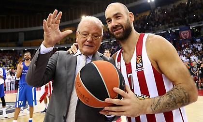 Ύμνοι Ίβκοβιτς για Σπανούλη και Ντόντσιτς