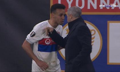 Ήρθε στα χέρια με παίκτη του ο προπονητής της Λιόν (video)