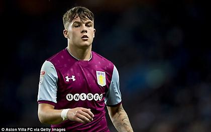 Κράτησε Κλαρκ η Βίλα