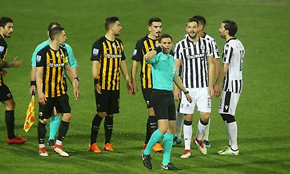 Ο κανονισμός πρέπει να υποχρεώνει τον διαιτητή να…