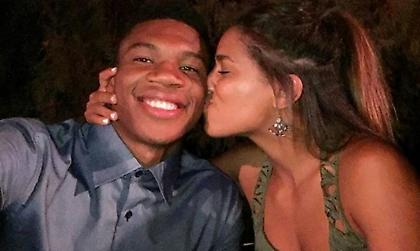 Επικό tweet Αντετοκούνμπο για την καλή του (pic)