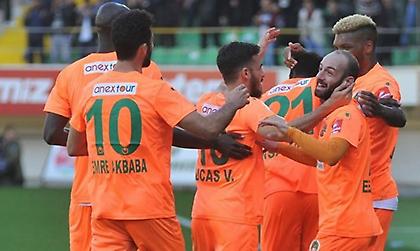 Στοπ στο σερί της Αλάνιασπορ, βασικός ο Τζαβέλλας