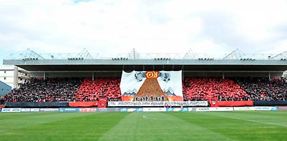 «Τρέλα» στην Αγυιά από 8.000 οπαδούς της Παναχαϊκής (pics)