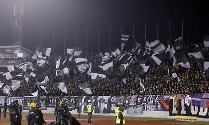 Πανό των οπαδών της Παρτιζάν για τον ΠΑΟΚ! (pic)