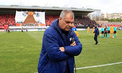 Σενάριο ένστασης για τον καφέ που δέχτηκε ο Σπανός στο Παναχαϊκή-Άρης