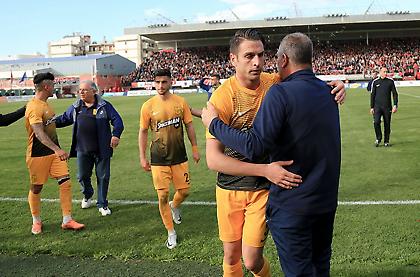 Ο Ντούνης διατηρεί τον Άρη φαβορί για την άνοδο και (μας) γλιτώνει από μια εβδομάδας εσωστρέφειας