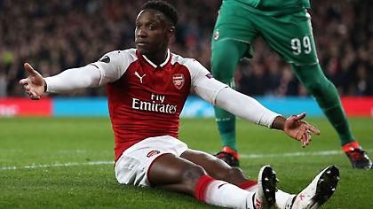 Απέφυγε την ποινή για τη «βουτιά» ο Γουέλμπεκ