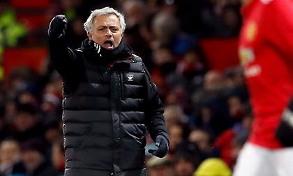 Μόνο εκεί επιτίθεται ο Μουρίνιο (σκίτσο)