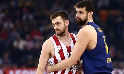 Ούτε ο Μάντζαρης με ΤΣΣΚΑ