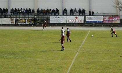 Απίστευτη γκολάρα με φάουλ από το κέντρο ο Κιάσσος (video)