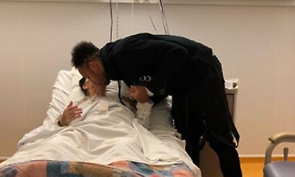 Το συγκινητικό «αντίο» του Ομπαμεγιάνγκ στη γιαγιά του