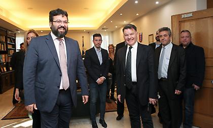 Αποφασίζει ο Βασιλειάδης για πρωτάθλημα, πιθανότερη η επανέναρξη