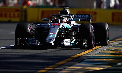 Έδειξε τα δόντια του ο Χάμιλτον με το «καλημέρα»