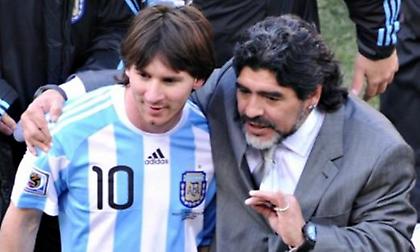 Μαραντόνα: «Δεν έχει να αποδείξει τίποτα ο Μέσι»