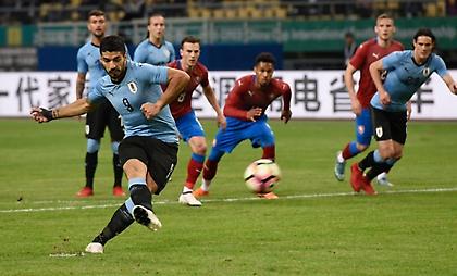 Γκολάρα με ψαλιδάκι ο Καβάνι, σκόραρε και ο Σουάρες (video)