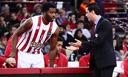 Επεισόδιο Σφαιρόπουλου-ΜακΛιν στο ΣΕΦ! (video)