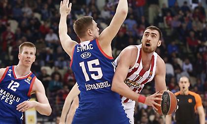 Μιλουτίνοφ και Χίκμαν οι MVP!