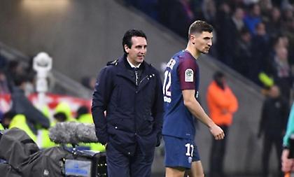 Μενιέ: «Φεύγει ο Έμερι το καλοκαίρι»