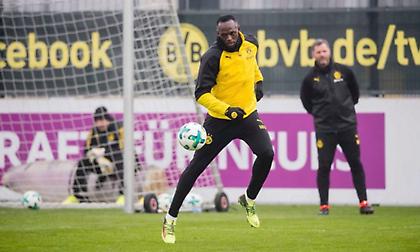 Στέγκερ: «Θέλει πολύ δουλειά ο Μπολτ»