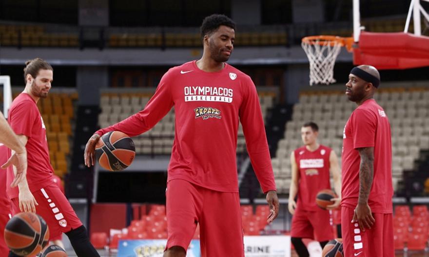 ΜακΛίν: «Να συνεχίσουμε ενωμένοι μέχρι το τέλος»