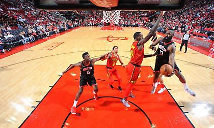 Ιστορική νίκη για Ρόκετς