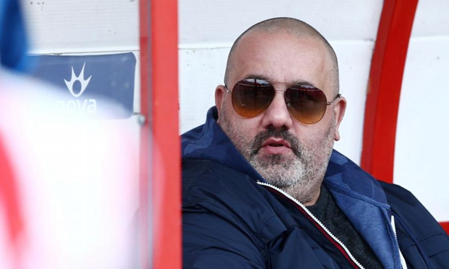 Καραπαπάς: «Δεν περιμέναμε τίποτα καλύτερο από αυτούς που βγάζουν αποφάσεις με... πιτζάμες»