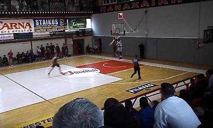 Φοβερό κάρφωμα σε τοπικό πρωτάθλημα (video)