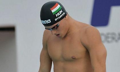 Αποχωρεί από τις πισίνες ο Γκιούρτα