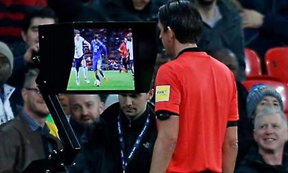 Απέδρασε με τη… βοήθεια του VAR από την Αγγλία η Ιταλία!