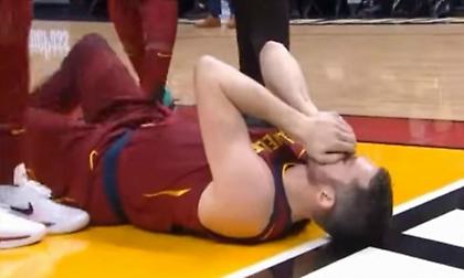 Η αγκωνιά που έσπασε το δόντι του Κέβιν Λοβ! (video)