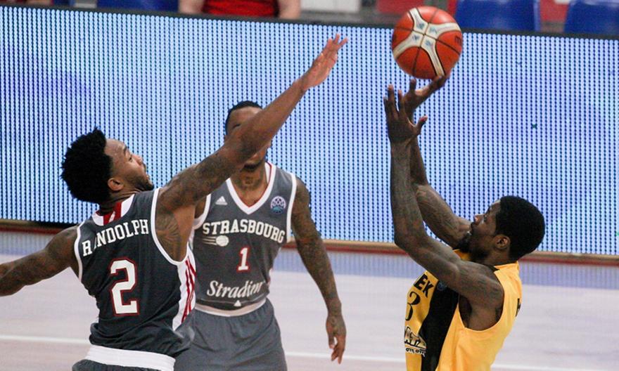 Πρόβλημα με Χάρις, πάει για εξετάσεις