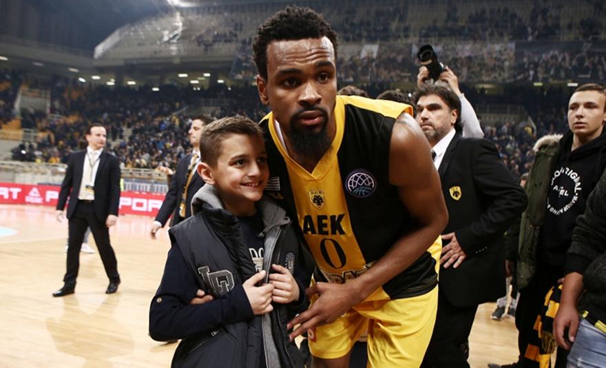 Πάντερ: «Οι καλύτεροι οπαδοί στον κόσμο»