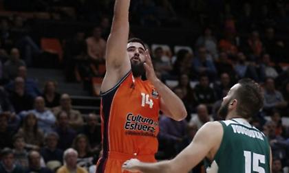 Με τρεις απουσίες στο ΟΑΚΑ η Βαλένθια