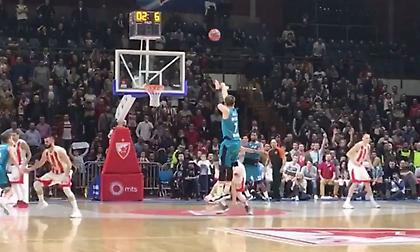 Το τρίποντο του Ντόντσιτς που άφησε κάγκελο τον Ερυθρό Αστέρα (και τον Παναθηναϊκό)