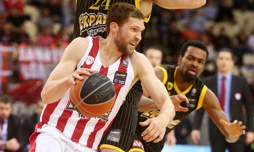 Στρέλνιεκς: «Πολλούς πόντους δεχθήκαμε από την ΑΕΚ»