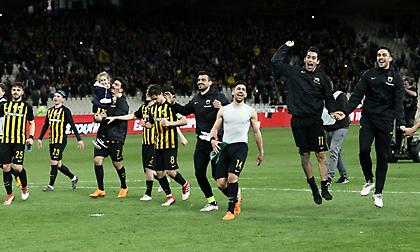 Φιέστα με Λεβαδειακό η ΑΕΚ