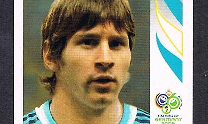 Η εξέλιξη Μέσι, Ρονάλντο και άλλων μέσα από τα Panini (pic)