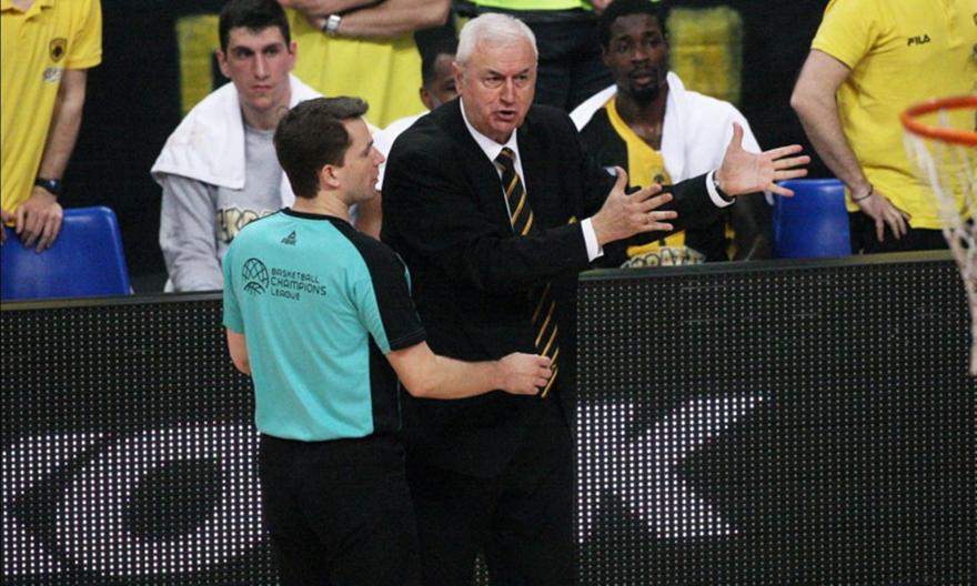 Σάκοτα: «Ξεχνάμε το πρώτο ματς, χρειάζεται να παίξουμε άμυνα»