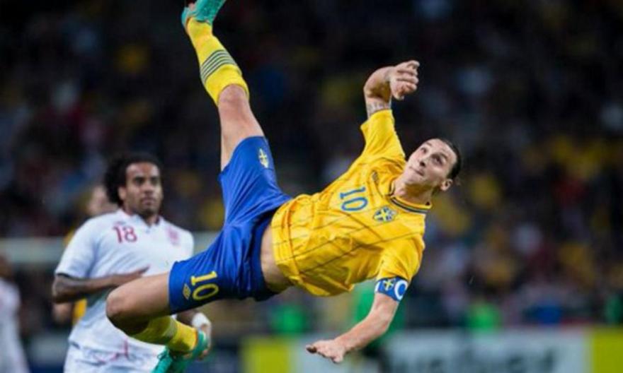 Μαθήματα… τρολαρίσματος από Ζλάταν: «Ωραίο το γκολ του Ρονάλντο, αλλά να το δοκιμάσει από τα 40 μ.»