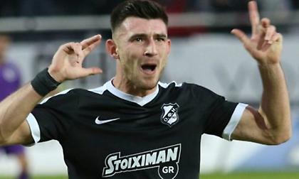 Ο Μάνος… περιποιήθηκε (και) τον Άρη!