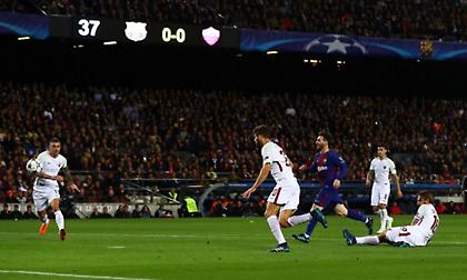 Με… ωραίο αυτογκόλ του Ντε Ρόσι το 1-0 της Μπαρτσελόνα! (video)