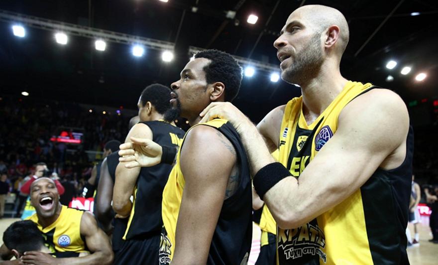 Το εμετικό μήνυμα που έλαβε ο Πάντερ και η απάντησή του (pics)