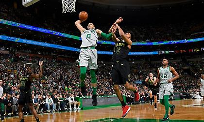 Την πάτησαν από τον Ντόρσεϊ οι Σέλτικς-Ασταμάτητοι οι Σίξερς