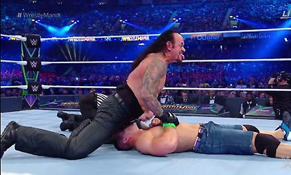 Ο Undertaker επέστρεψε στη Wrestlemania και διέλυσε τον John Cena