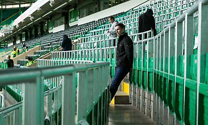 «Όχι» στην εξέδρα ορθίων σε γήπεδα της Premier από την κυβέρνηση