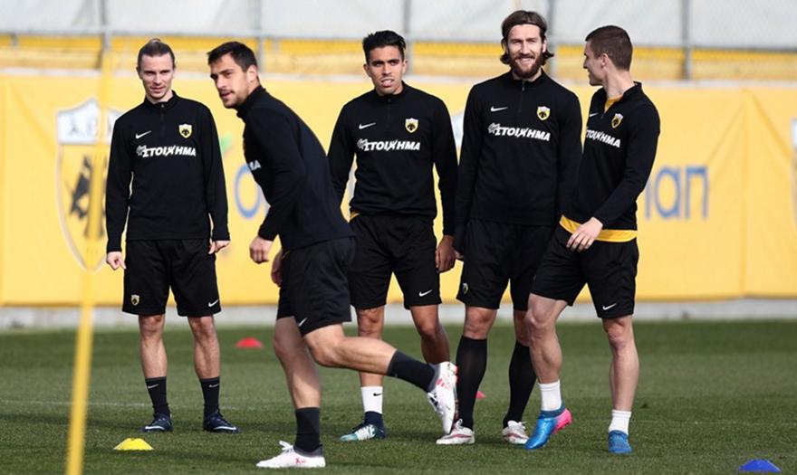 Χωρίς Βράνιες και Κλωναρίδη η προπόνηση της ΑΕΚ