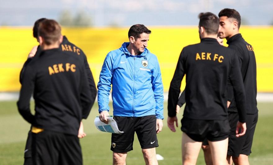 Χιμένεθ σε παίκτες: «Πάμε να δουλέψουμε…»