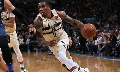 Κλείδωσαν την έκτη θέση οι Μπακς