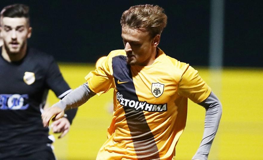 Πιθανή ρήξη χιαστού ο Μπάμπης στη σημερινή προπόνηση της ΑΕΚ