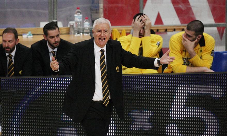 Έξαλλος ο Σάκοτα, άφησε ανοιχτό το ενδεχόμενο για πρόστιμο